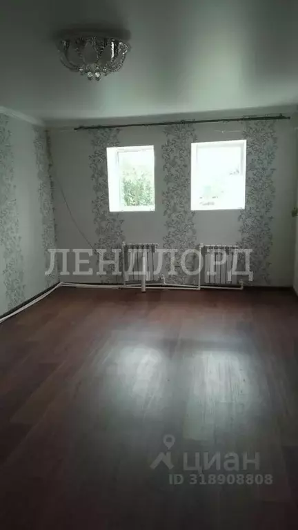 Дом в Ростовская область, Октябрьский район, Бессергеневская ст-ца ул. ... - Фото 1