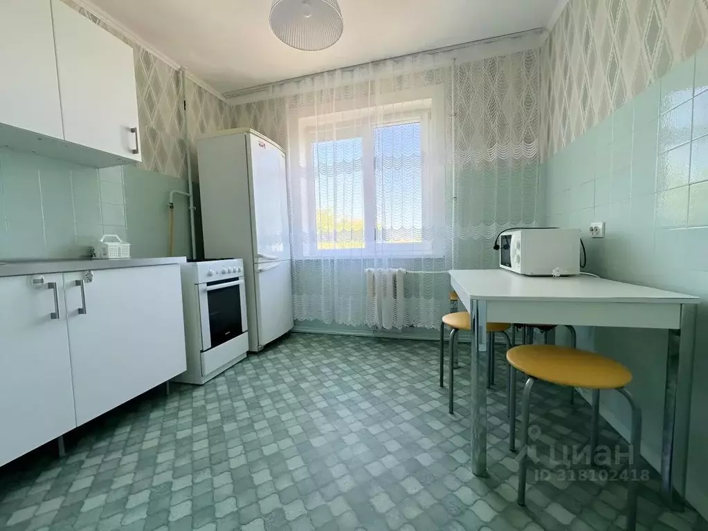 2-к кв. Татарстан, Казань ул. Академика Лаврентьева, 4 (50.0 м) - Фото 0