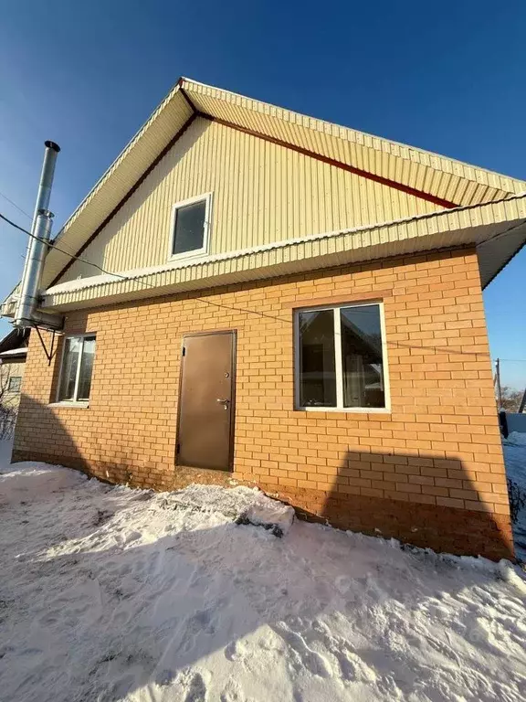 Дом в Башкортостан, Дюртюлинский район, Учпилинский сельсовет, с. ... - Фото 1