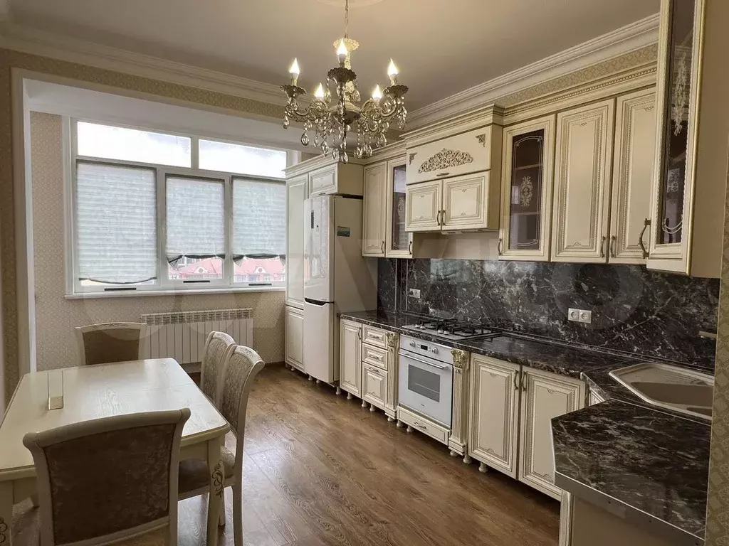 1-к. квартира, 55 м, 6/7 эт. - Фото 0