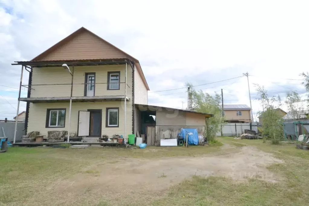 Дом в Саха (Якутия), Якутск Марха мкр, ул. Белое озеро, 44 (136 м) - Фото 1