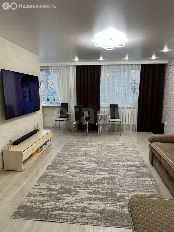 3-комнатная квартира: Ухта, Комсомольская площадь, 6 (59.1 м) - Фото 2