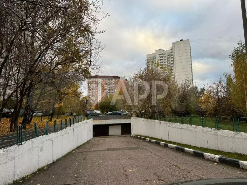 Теплый склад 1600 кв м в черте города Высота потолков 3 кв м Удобные ... - Фото 0