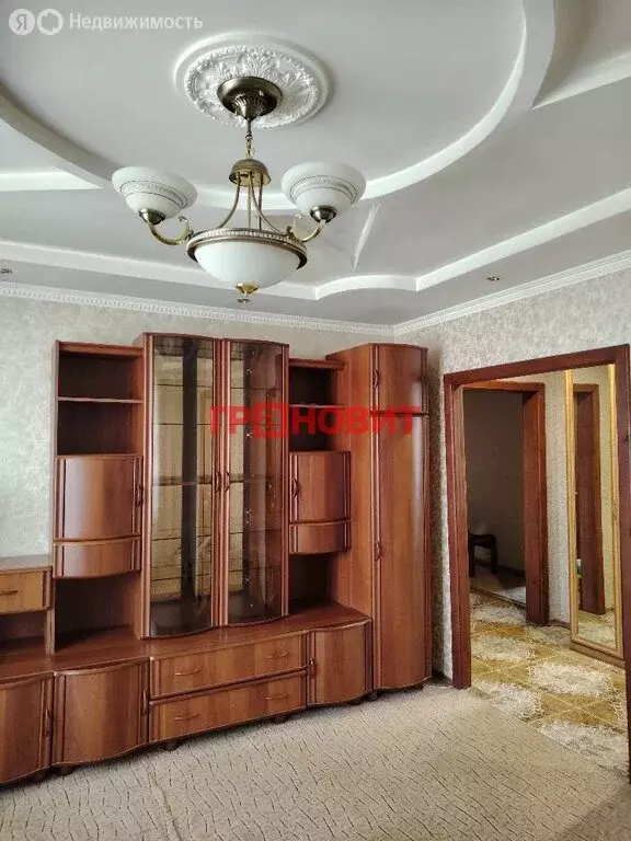 4-комнатная квартира: Новосибирск, Лазурная улица, 10 (75.9 м) - Фото 0