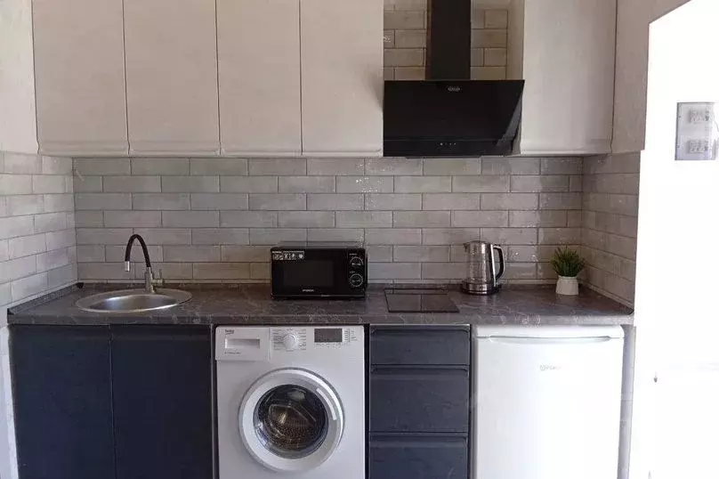 1-к кв. Крым, Симферополь пер. Грузовой, 6 (25.0 м) - Фото 2