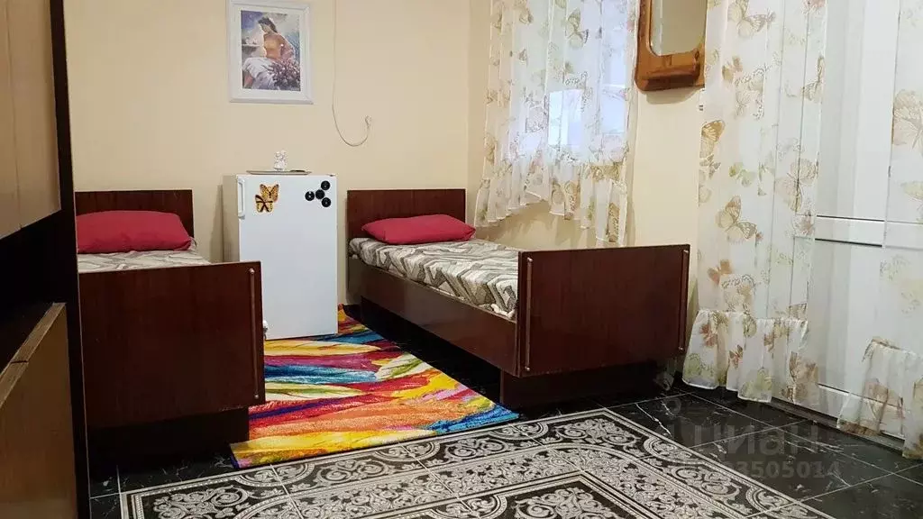 Комната Крым, Феодосия пер. Айвазовского, 4 - Фото 1