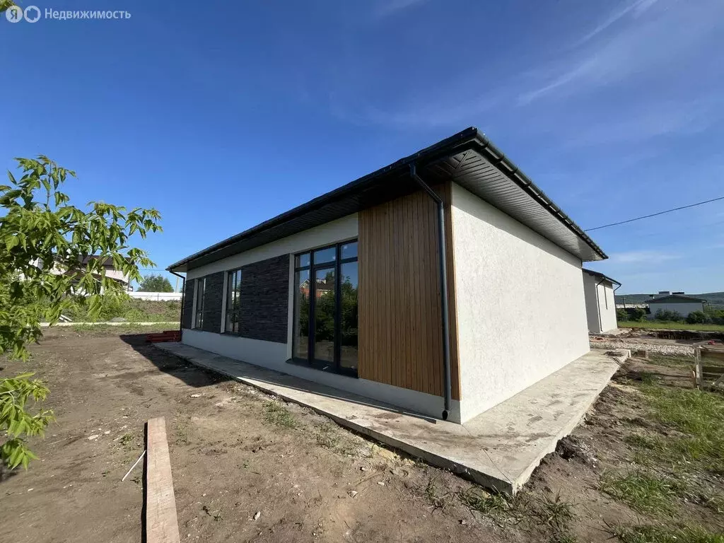Дом в село Малая Царевщина, Вольная улица, 8 (110 м) - Фото 1