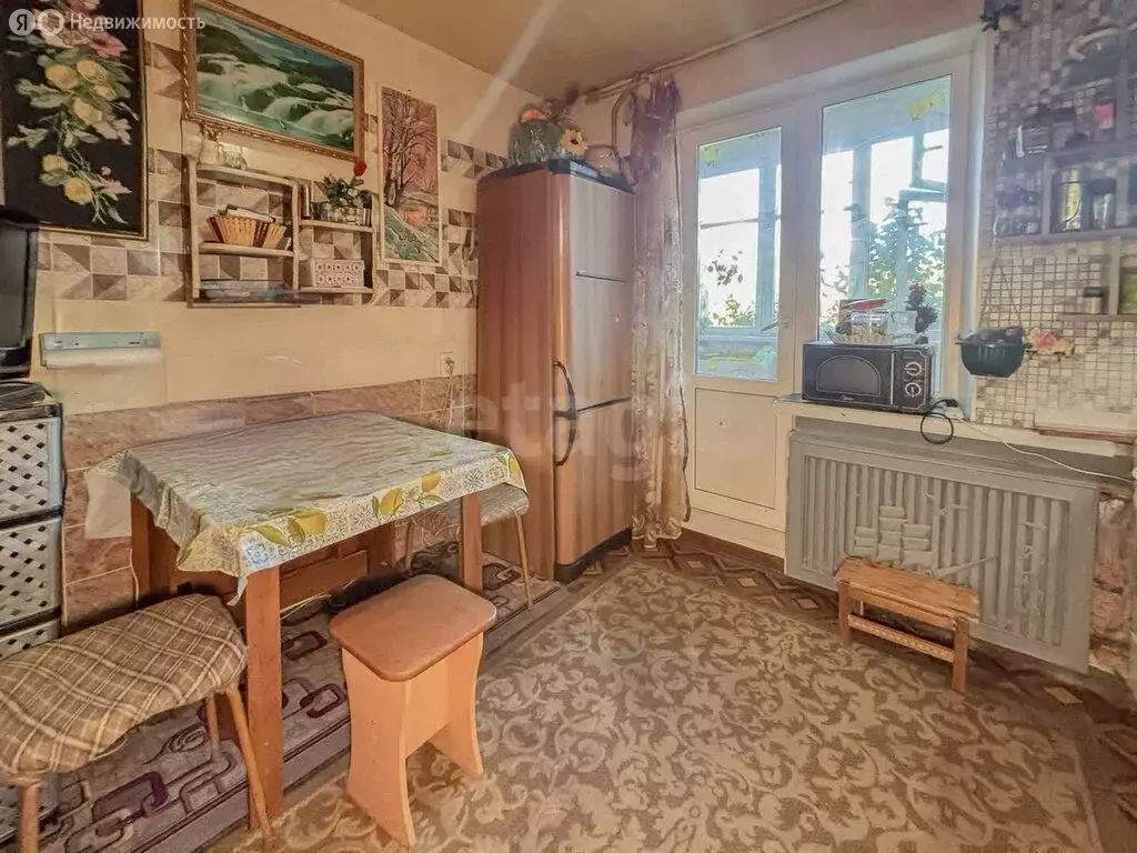 4-комнатная квартира: Псков, Западная улица, 18 (82.8 м) - Фото 2