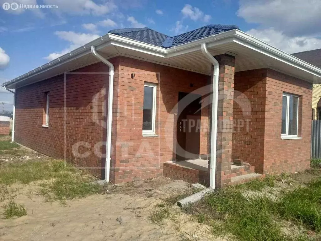 Дом в село Новая Усмань, улица Минина, 87 (87 м) - Фото 1
