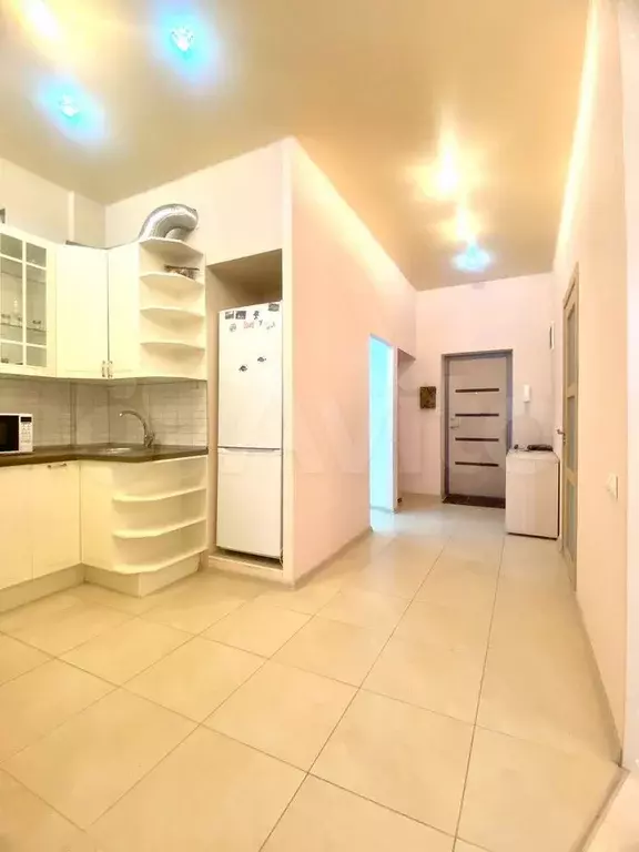 2-к. квартира, 55 м, 10/17 эт. - Фото 0
