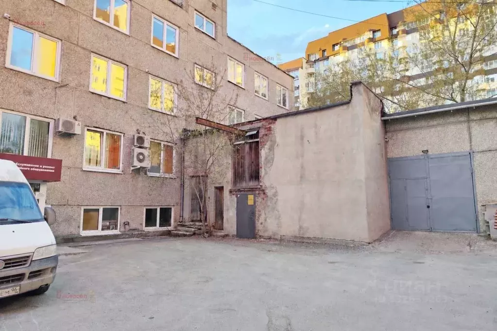 Производственное помещение в Свердловская область, Екатеринбург ул. ... - Фото 1
