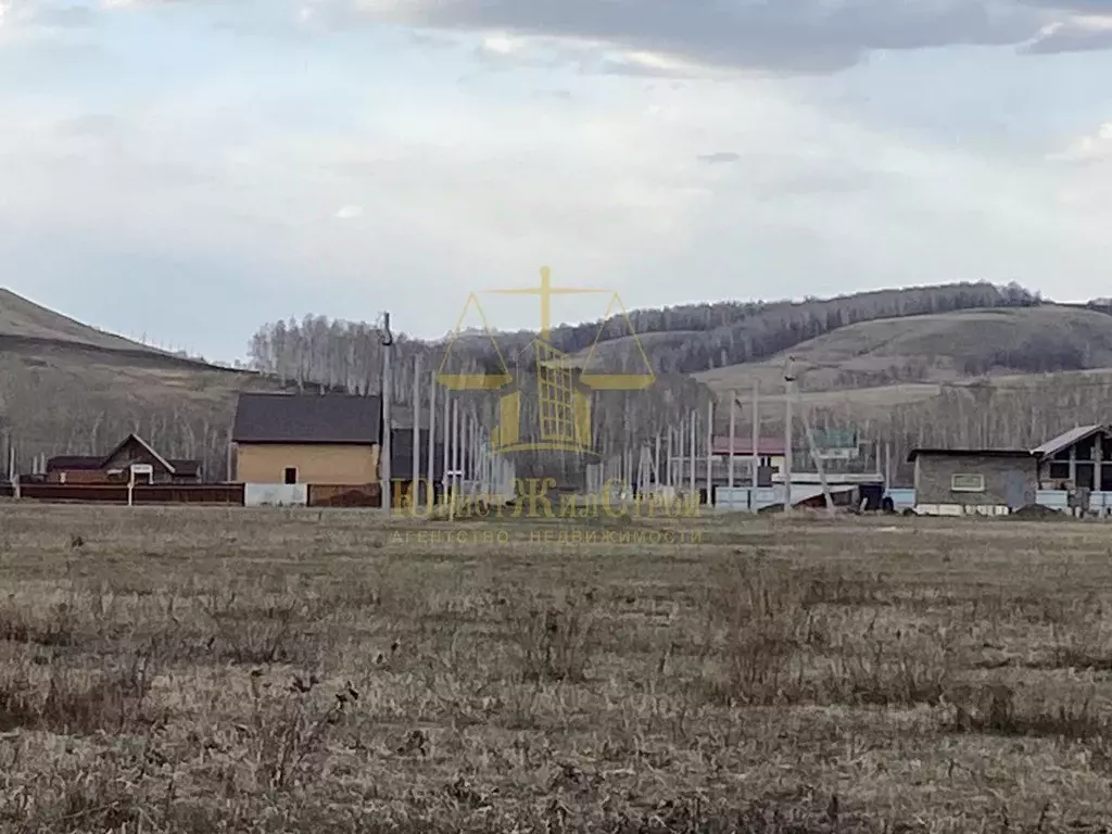 Участок в Башкортостан, Туймазинский район, Каратовский сельсовет, с. ... - Фото 0