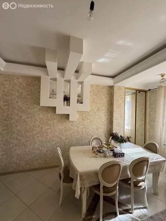 2-комнатная квартира: Махачкала, тупик Перова, 7 (90 м) - Фото 0