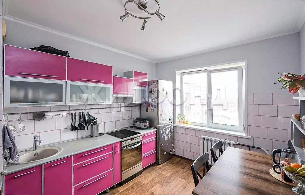 3-к кв. Новосибирская область, Новосибирск Выборная ул., 124 (64.0 м) - Фото 0