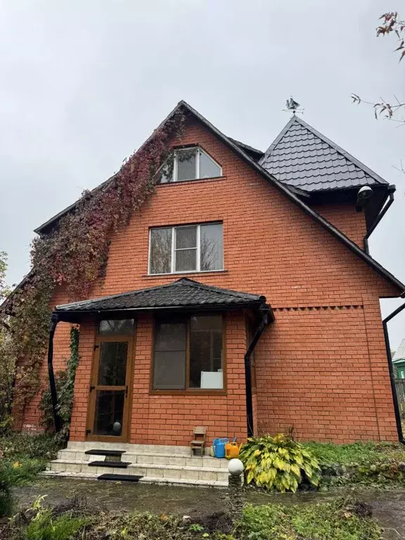 Дом в Московская область, Красногорск городской округ, Нахабино пгт ... - Фото 1