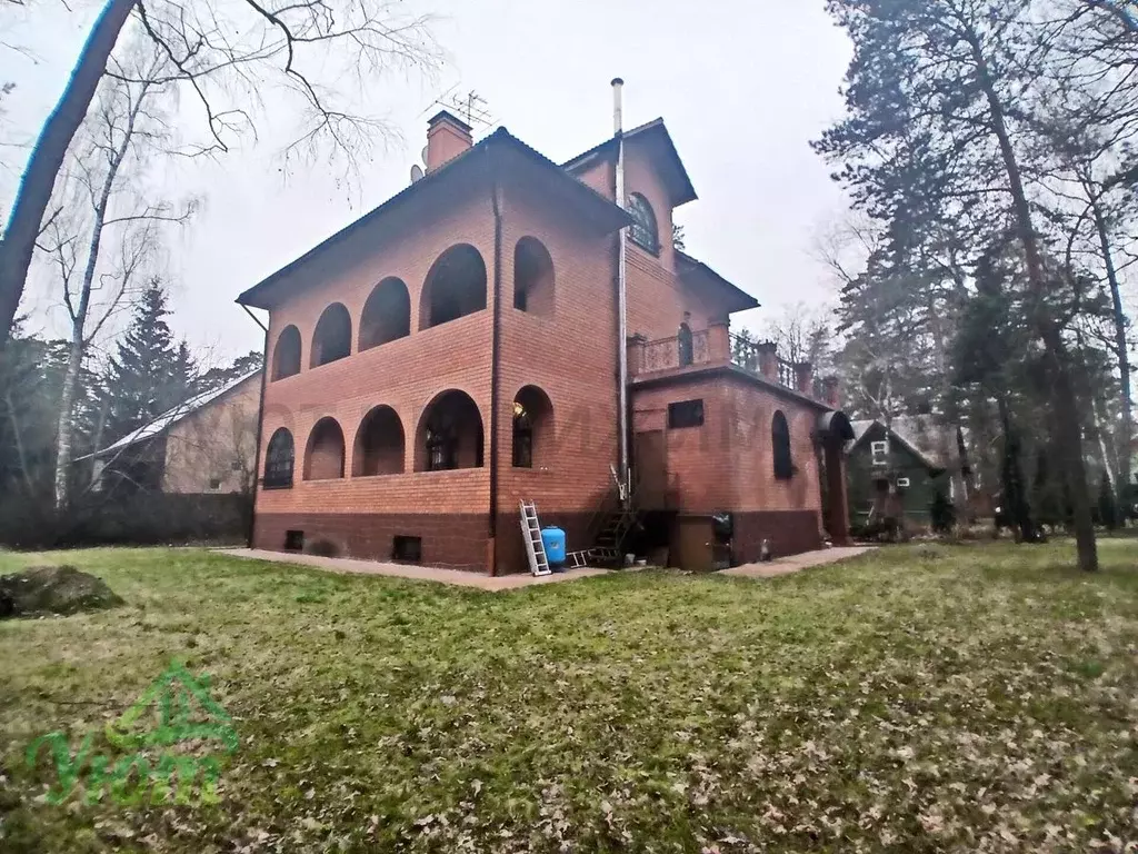 Коттедж в Московская область, Люберцы городской округ, Малаховка пгт ... - Фото 1