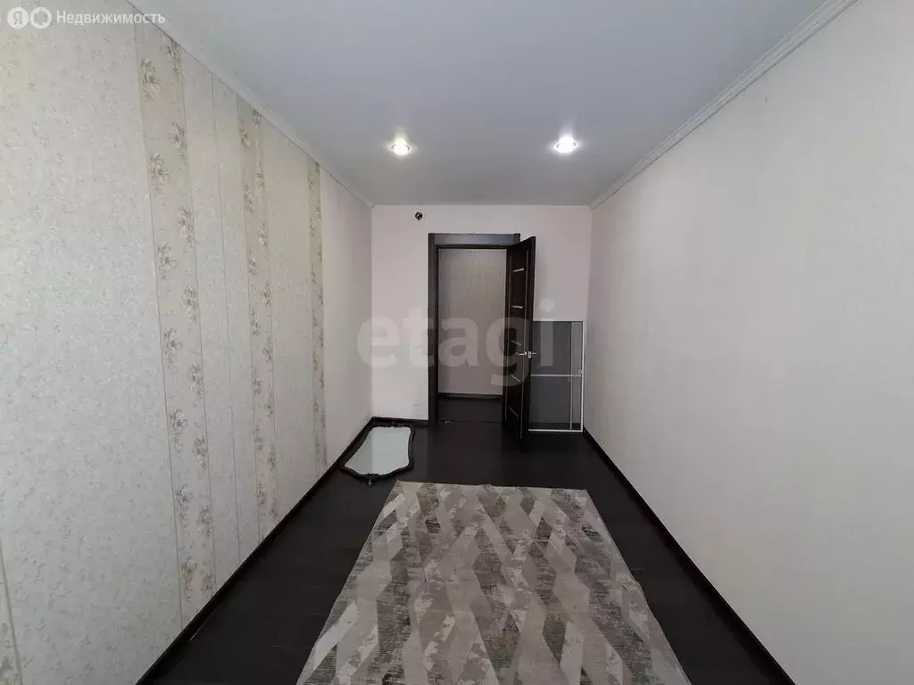 4-комнатная квартира: посёлок Бабынино, Молодёжная улица, 17 (64.1 м) - Фото 1