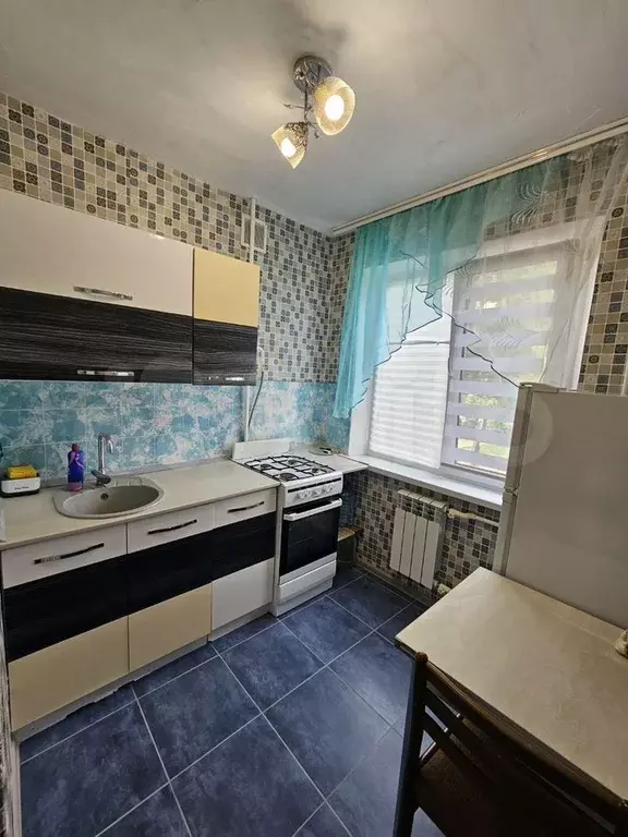 2-к. квартира, 46 м, 2/5 эт. - Фото 1