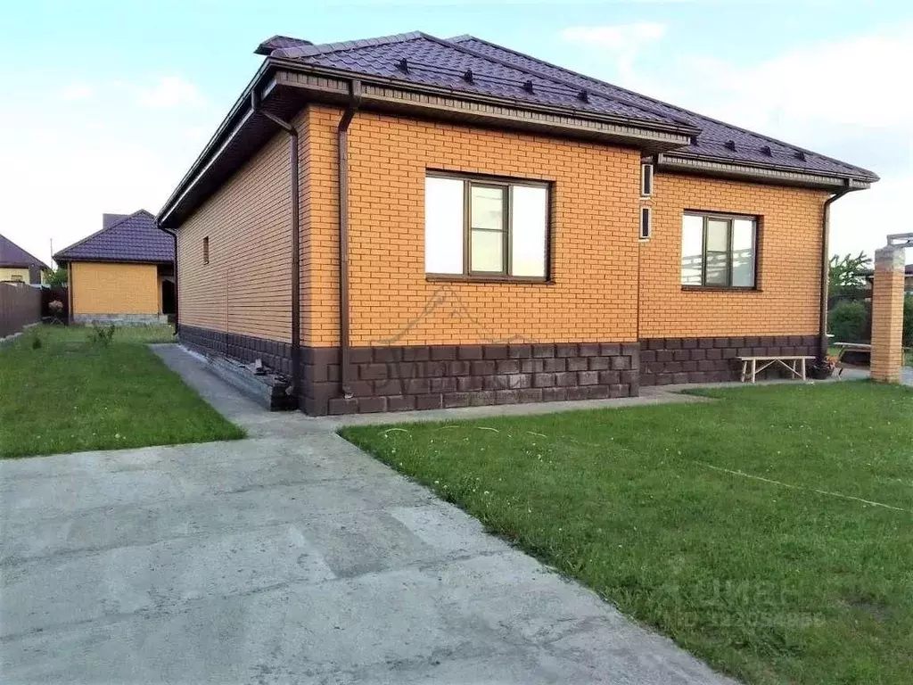 Коттедж в Белгородская область, Старый Оскол пер. 1-й Архангельский ... - Фото 0