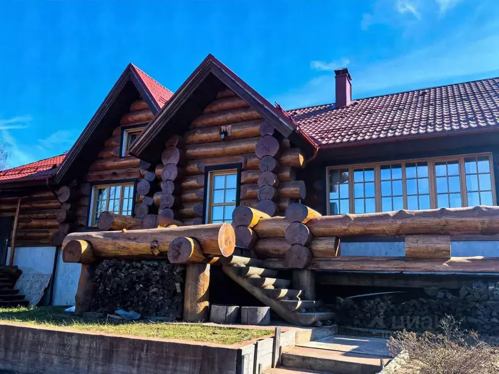 Дом в Ленинградская область, Всеволожский район, Бугровское городское ... - Фото 1