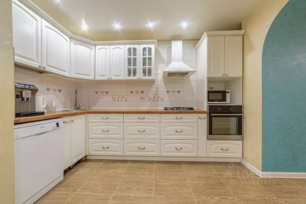 3-к кв. Пензенская область, Пенза ул. Ново-Казанская, 4 (85.6 м) - Фото 1