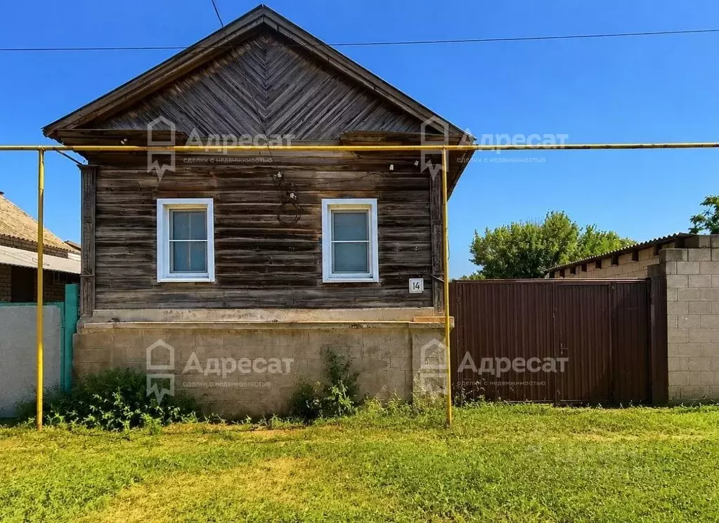 Дом в Волгоградская область, Дубовка ул. Ленина (40 м) - Фото 1