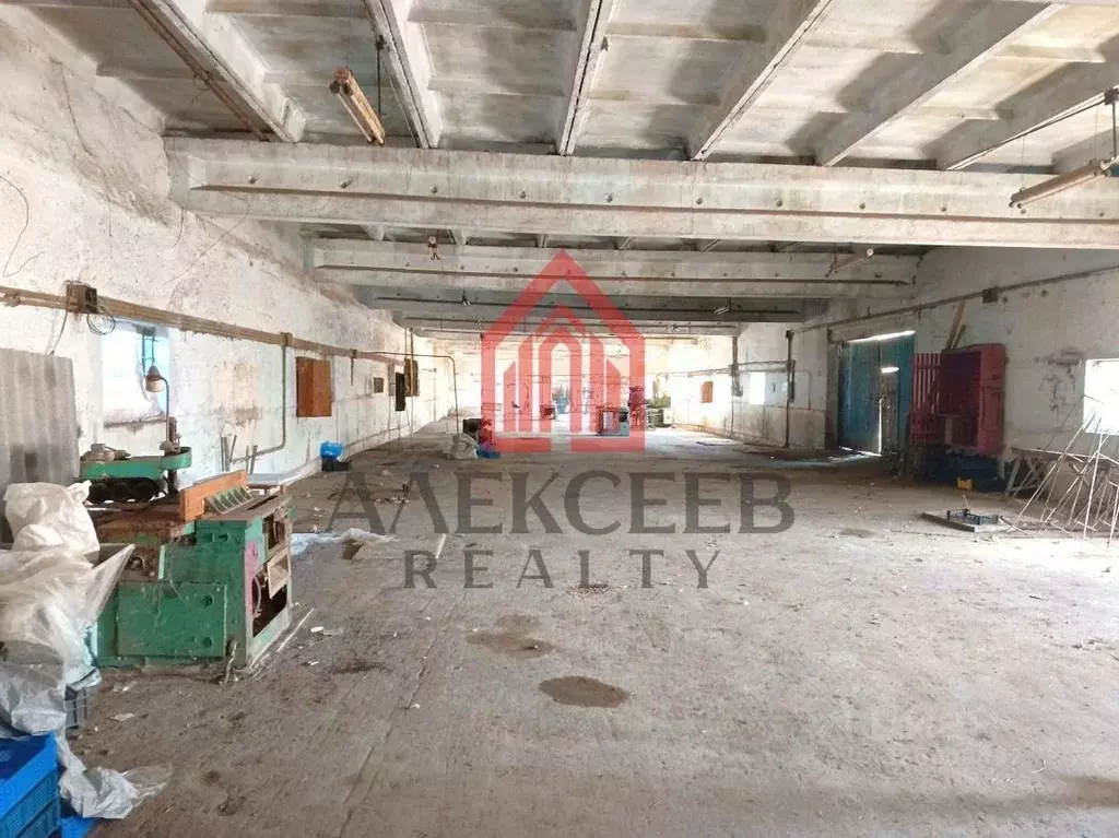 Производственное помещение в Крым, Бахчисарайский район, с. Красный ... - Фото 1