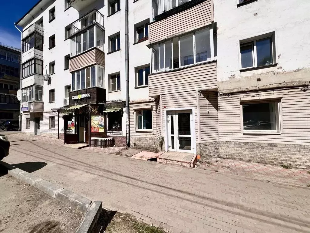 Помещение свободного назначения в Кировская область, Киров Милицейская ... - Фото 1
