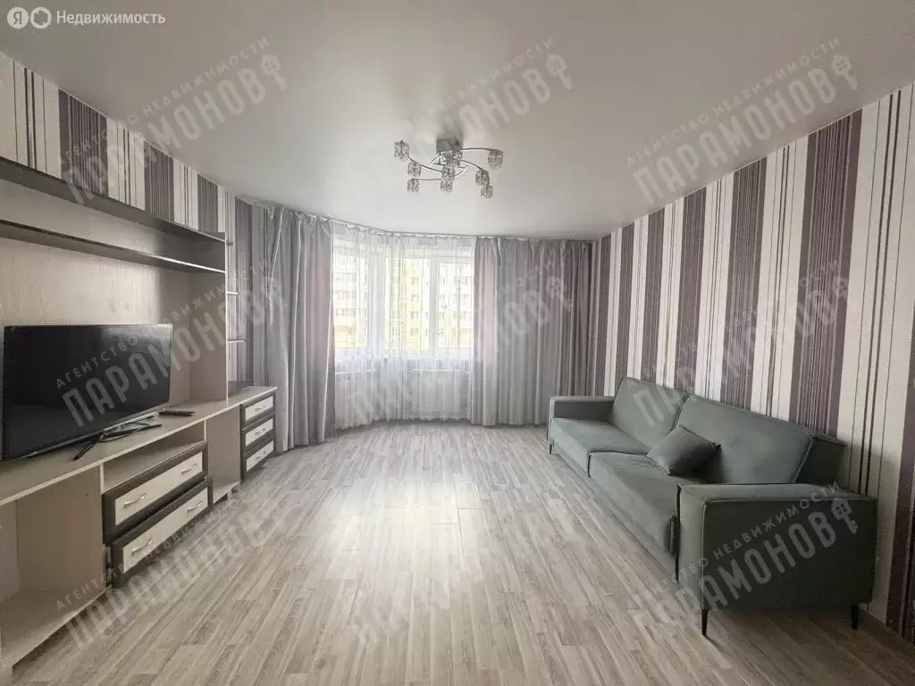 2-комнатная квартира: Тверь, улица Степана Горобца, 10 (62 м) - Фото 1