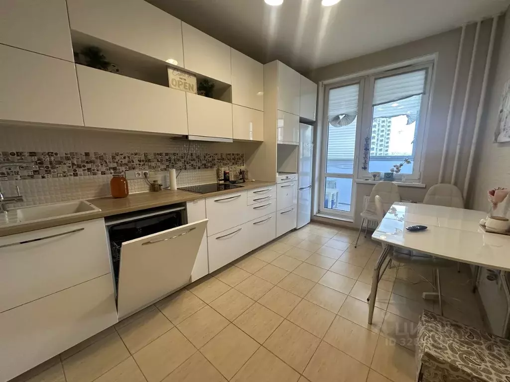 1-к кв. Ленинградская область, Кудрово г. Всеволожский район, ... - Фото 2