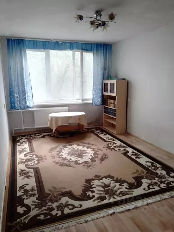 Комната Санкт-Петербург ул. Замшина, 54 (17.0 м) - Фото 0