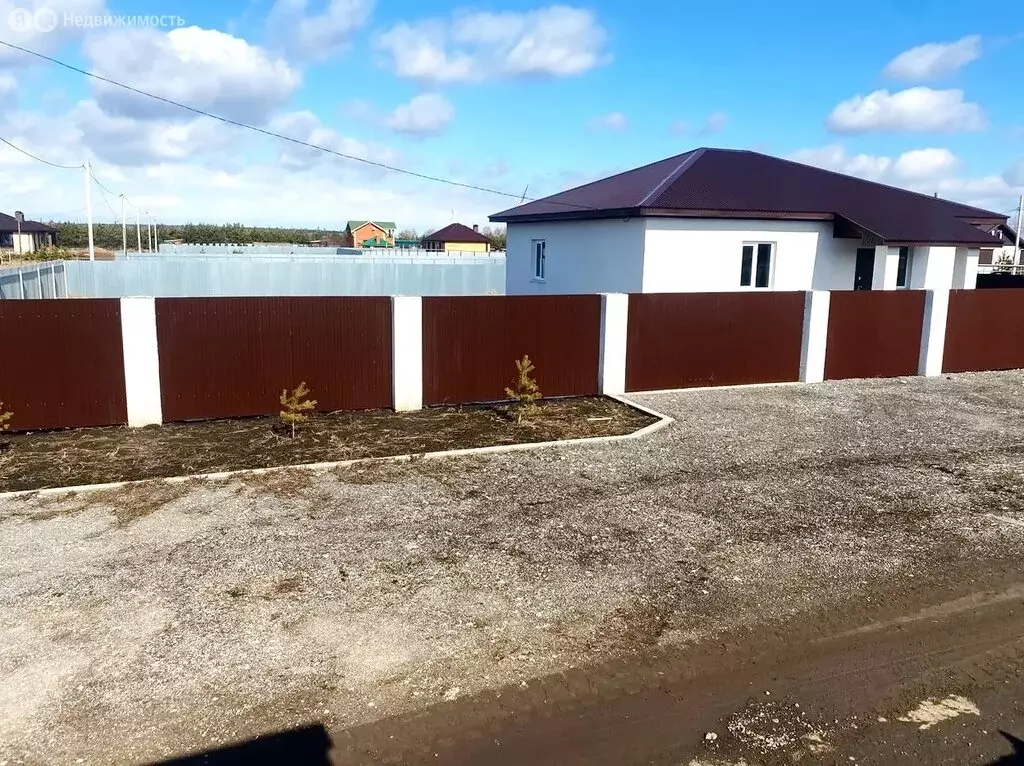 Дом в Чердаклинский район, Красноярское сельское поселение, село ... - Фото 1