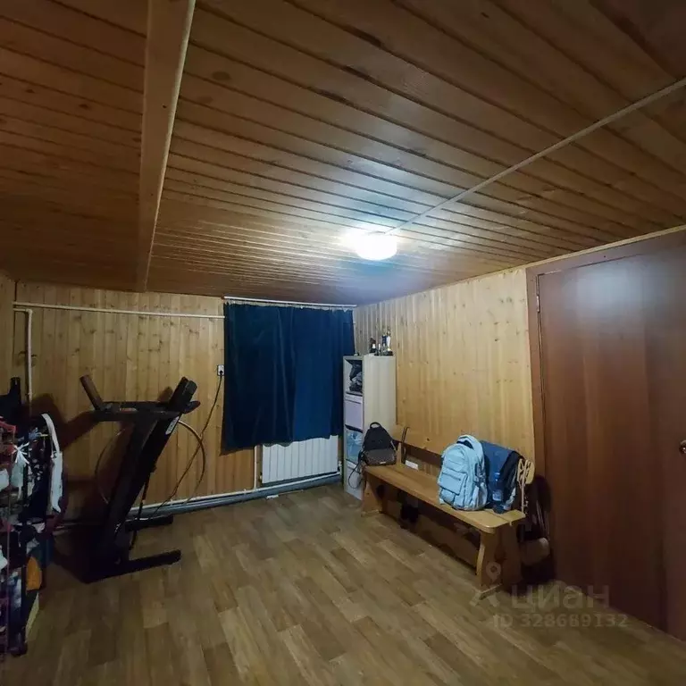 Дом в Саха (Якутия), Якутск ул. Чусовского (160 м) - Фото 1