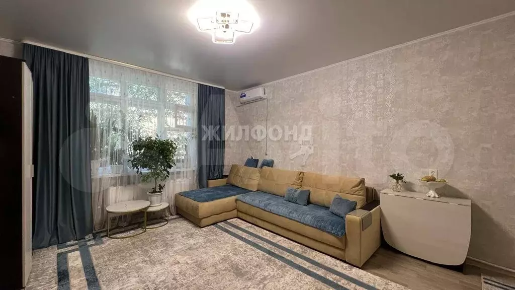 2-к. квартира, 51 м, 1/3 эт. - Фото 1