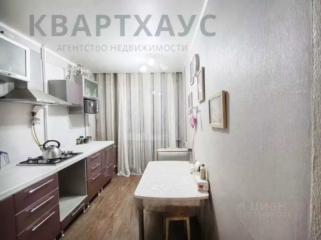 3-к кв. Волгоградская область, Волгоград бул. 30-летия Победы, 16 ... - Фото 1