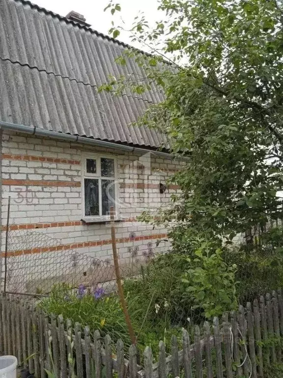 Дом в Калужская область, Перемышльский муниципальный округ, Макарово ... - Фото 2