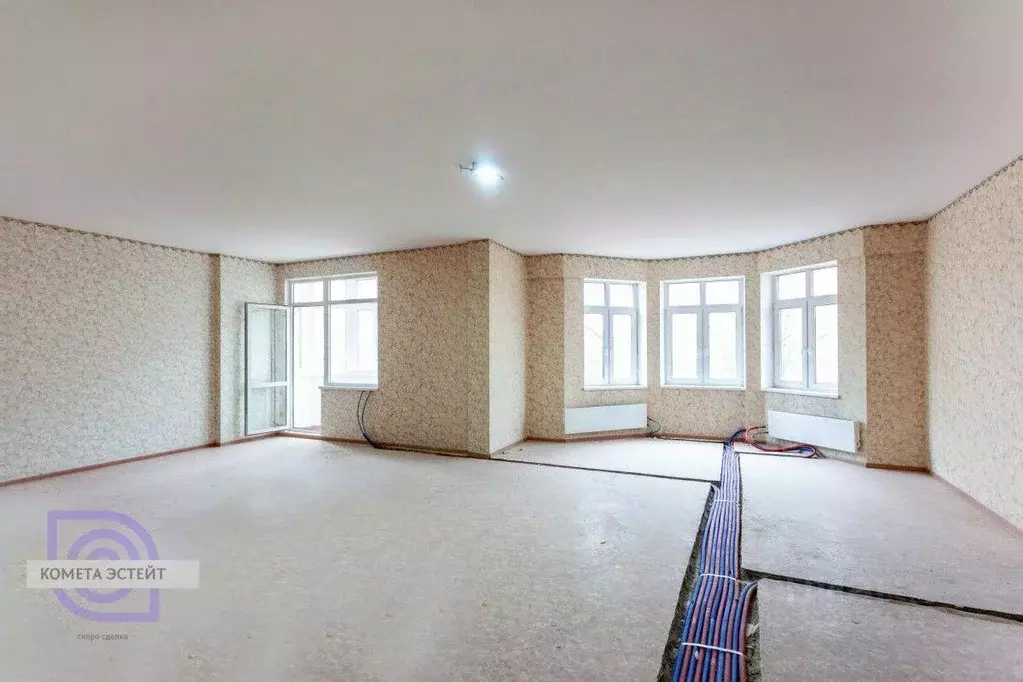 Квартира, 4 комнаты, 200 м - Фото 0