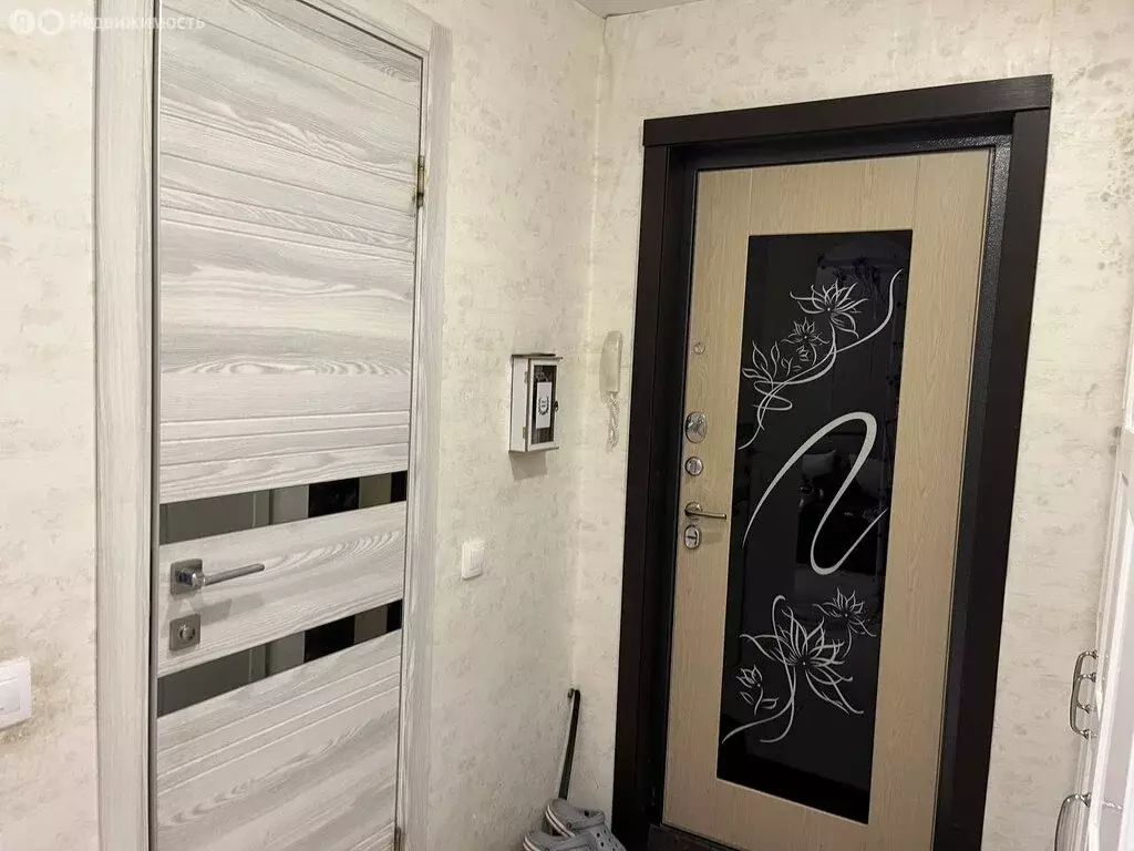 3-комнатная квартира: Екатеринбург, Белореченская улица, 36к1 (57.9 м) - Фото 2