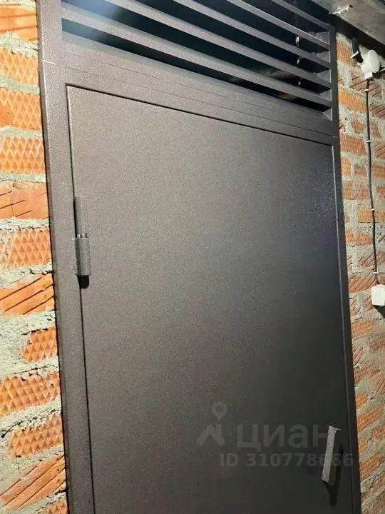Гараж в Новосибирская область, Новосибирский район, Краснообск рп, 7-й ... - Фото 0