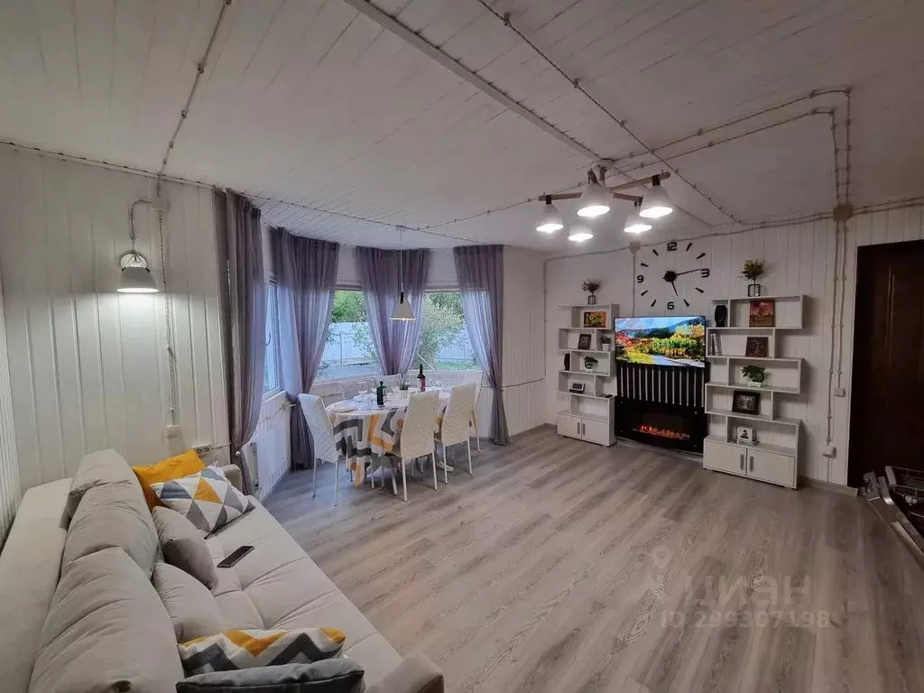 Дом в Ленинградская область, Всеволожский район, Куйвозовское с/пос, ... - Фото 1