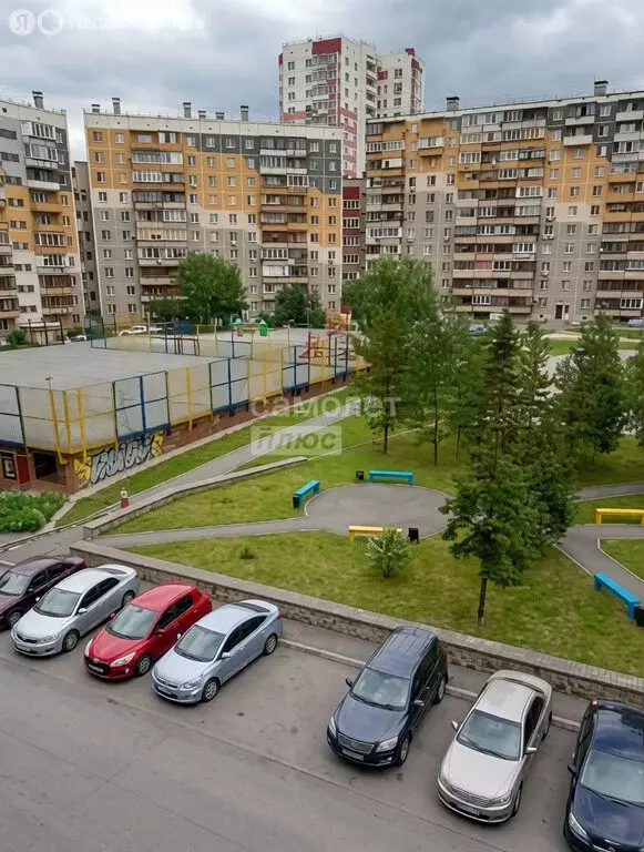 3-комнатная квартира: Челябинск, улица Косарева, 63 (63.9 м) - Фото 1