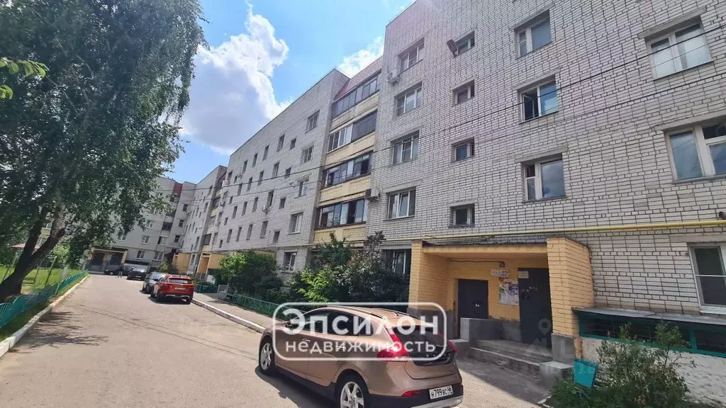 3-к кв. Курская область, Курск просп. Хрущева, 26 (58.6 м) - Фото 1
