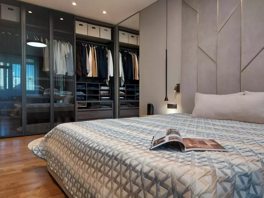 3-к кв. Свердловская область, Екатеринбург ул. Крауля, 44 (88.2 м) - Фото 1