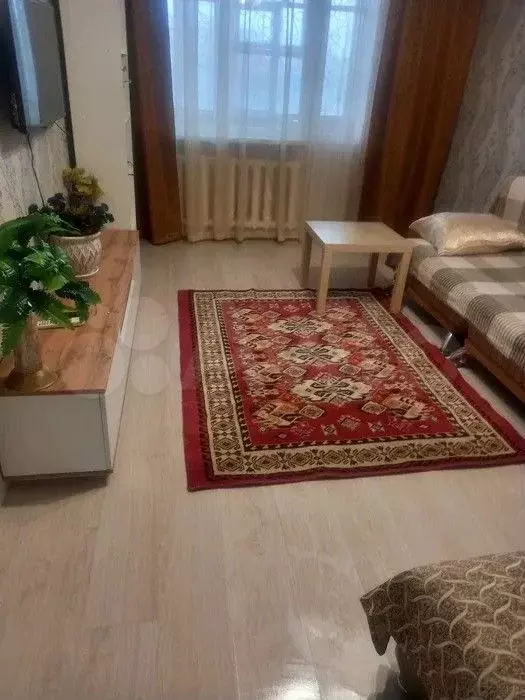2-к. квартира, 50 м, 4/9 эт. - Фото 0
