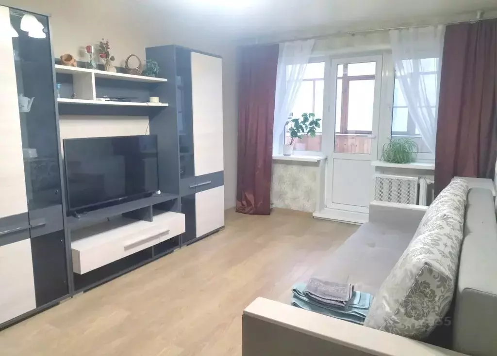 2-к кв. Коми, Сыктывкар Коммунистическая ул., 83 (42.0 м) - Фото 0