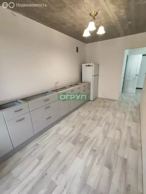 1-комнатная квартира: Пенза, улица Генерала Глазунова, 2 (38 м) - Фото 0