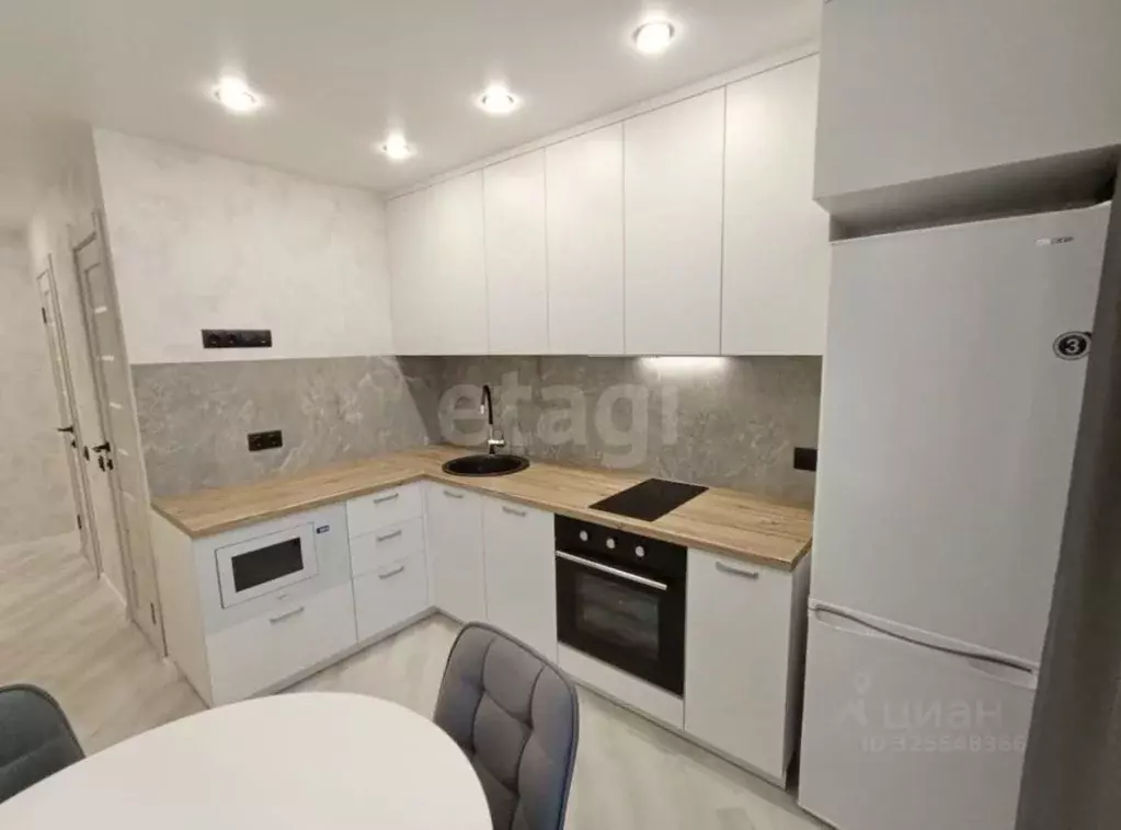 3-к кв. Тюменская область, Тюмень Широтная ул., 81 (64.5 м) - Фото 2