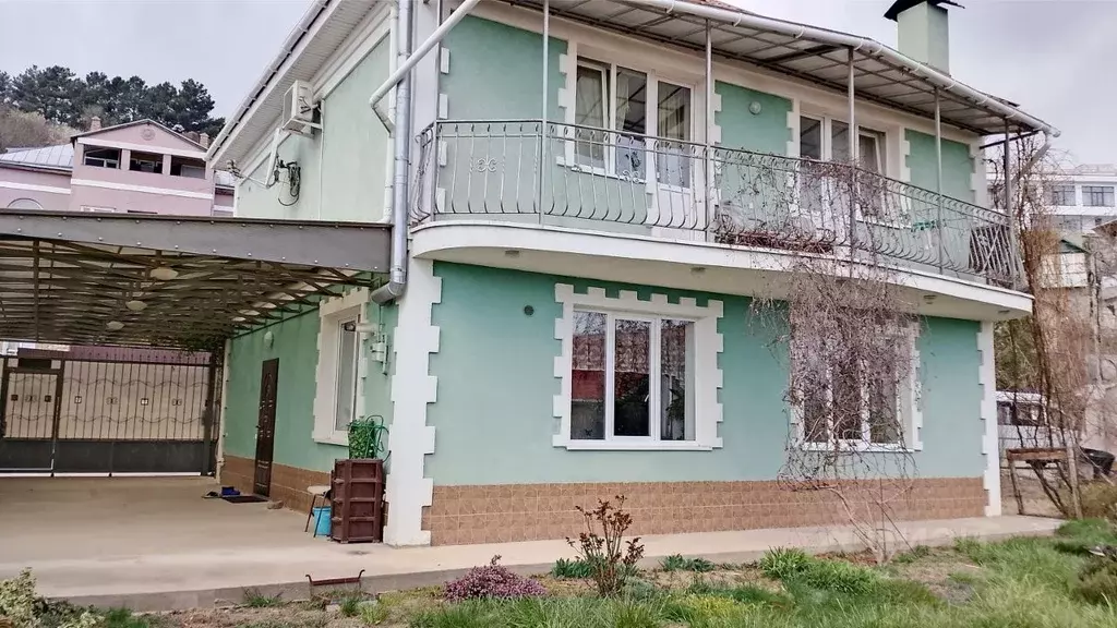 Дом в Крым, Ялта ул. Ветеранов, 5 (256 м) - Фото 0