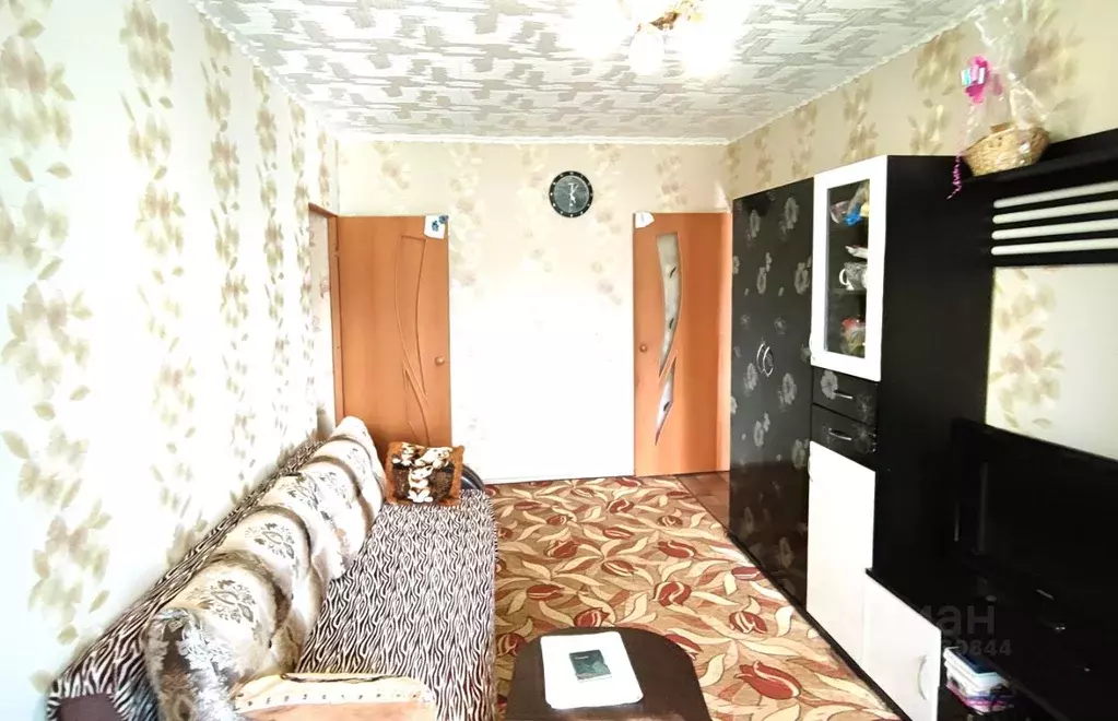 3-к кв. Калужская область, Малоярославец ул. Энтузиастов, 7 (56.0 м) - Фото 0