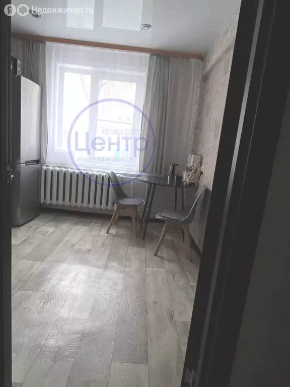 1-комнатная квартира: Саянск, Центральный микрорайон, 3 (33 м) - Фото 1